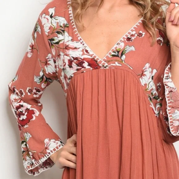 Floral V Neck Bell Sleeve Dress - Picture 5 of 5